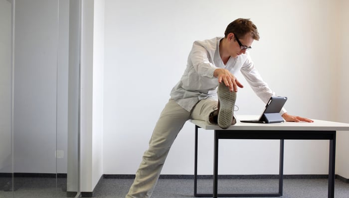 21 Tips to Staying Fit with a Desk Job